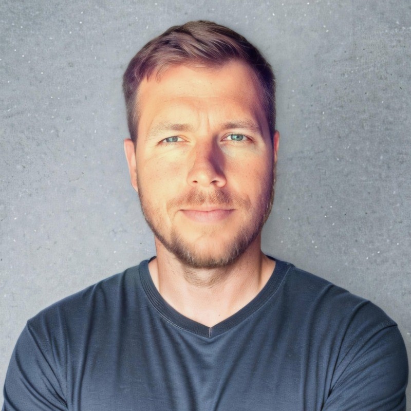 Eric Canonge LinkedIn